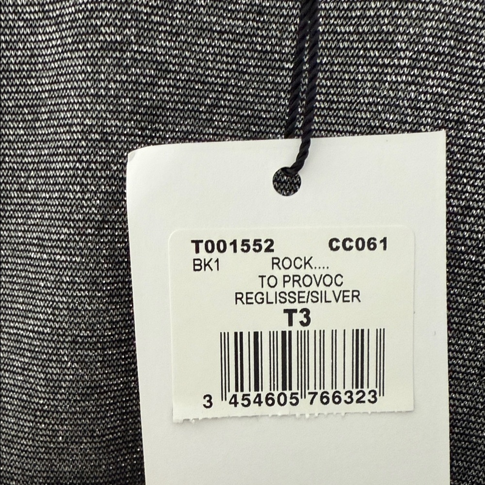 Chic Gray Ruffle Sleeve Blouse - Picture 6 of 8